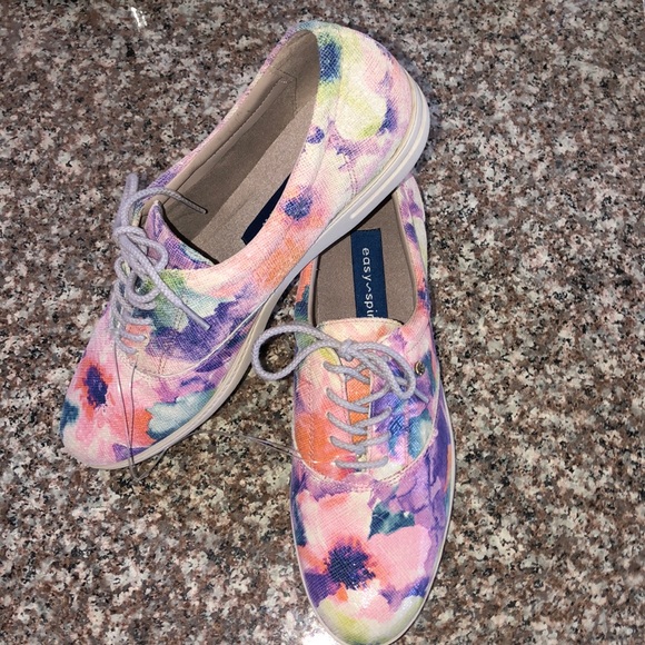 Easy Spirit Shoes - Easy Spirit floral shoes sneakers